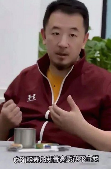 娱乐圈风云变幻：揭秘吃瓜酱与影帝的那些事儿